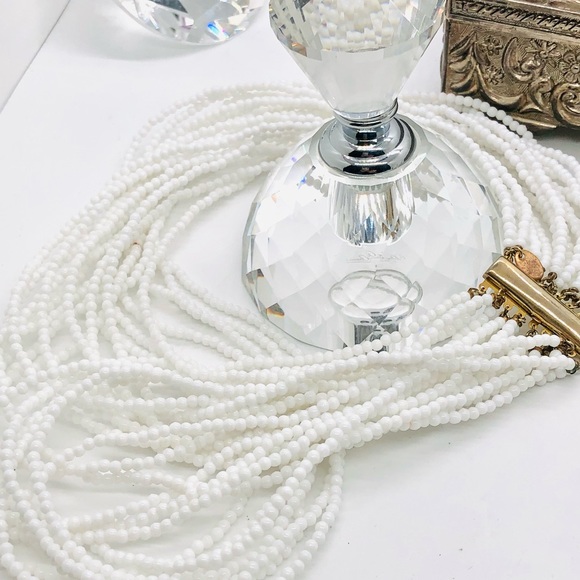 Vintage RARE Signed LES BERNARD White Runway Necklace - Picture 8 of 17